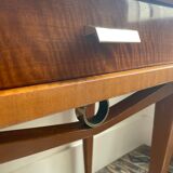 Bedside varnish