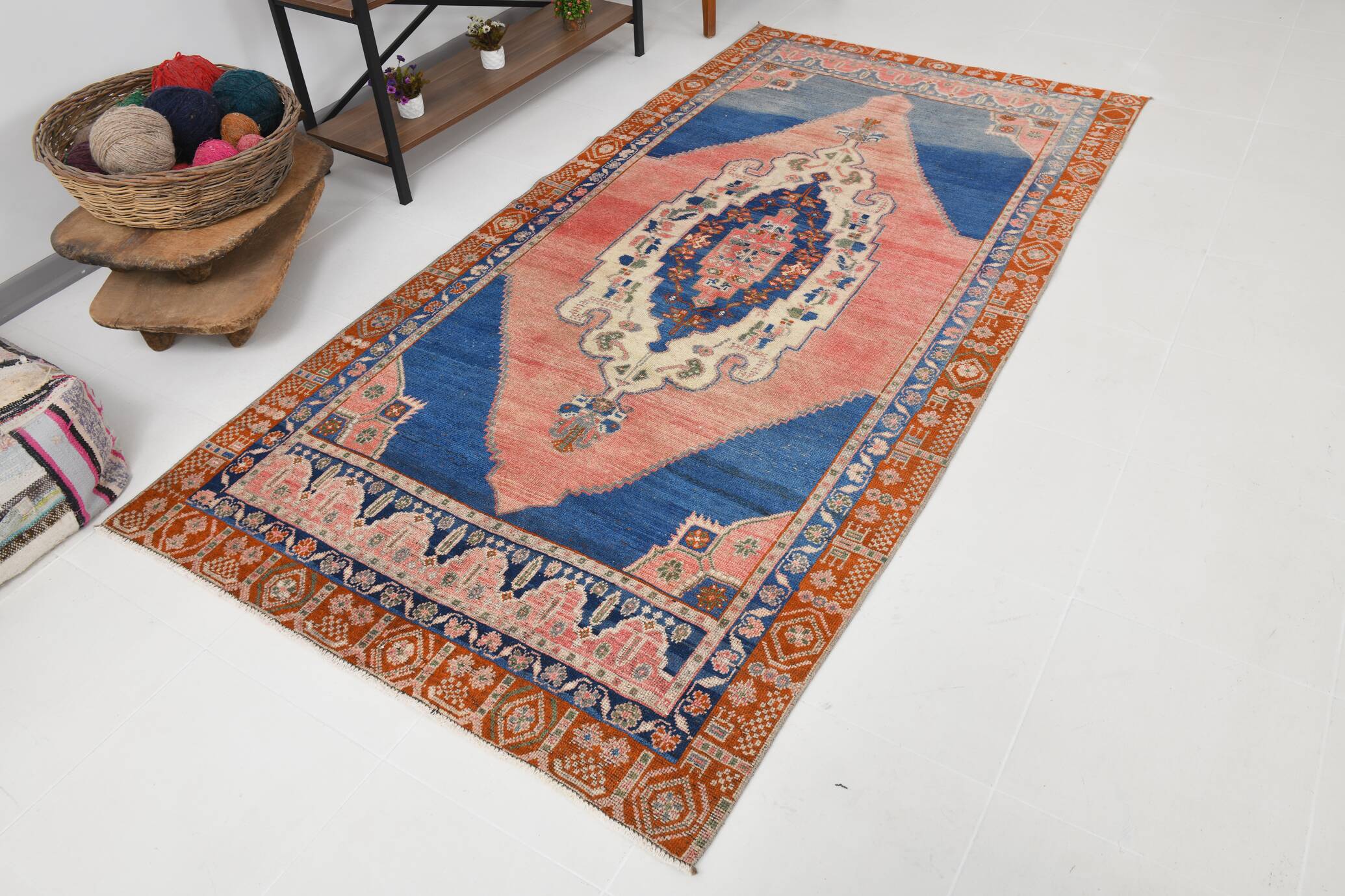4x9 Oriental Blue Vintage Rug, 137x272Cm