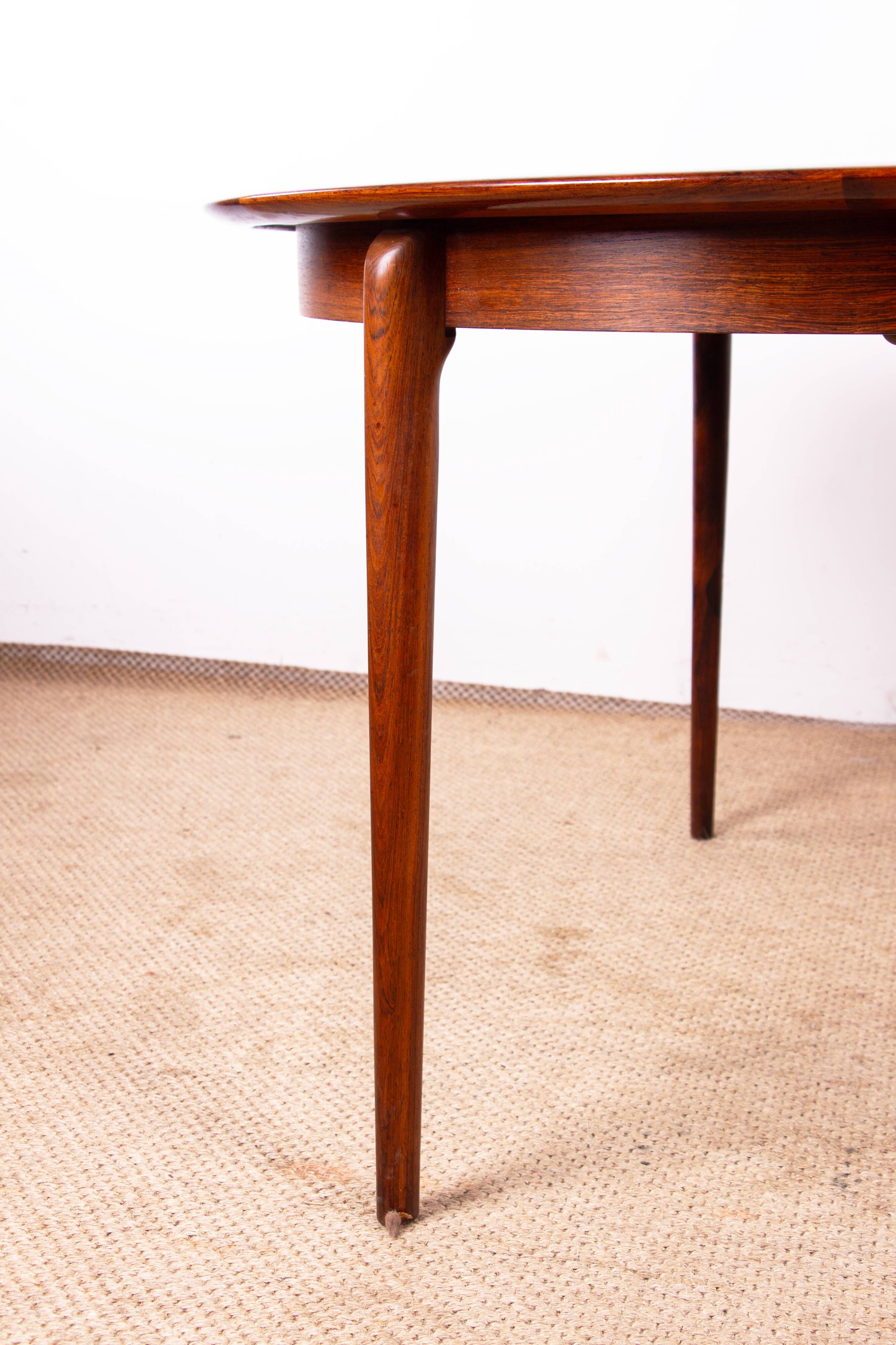 Danish extendable dining table, rosewood, Kai Lyngfeldt Larsen 1960.