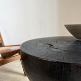 Monoxyl sofa end in black mango tree tripod half-sphere tray h:45 d:44