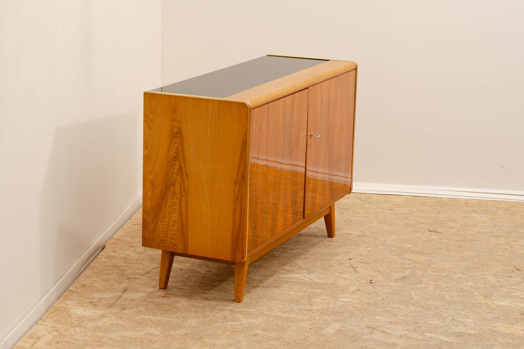 Mid century sideboard by Nepožitek & Landsman for Jitona, 1970´s