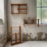 Trio d'étagères constructivistes en pin style Regain