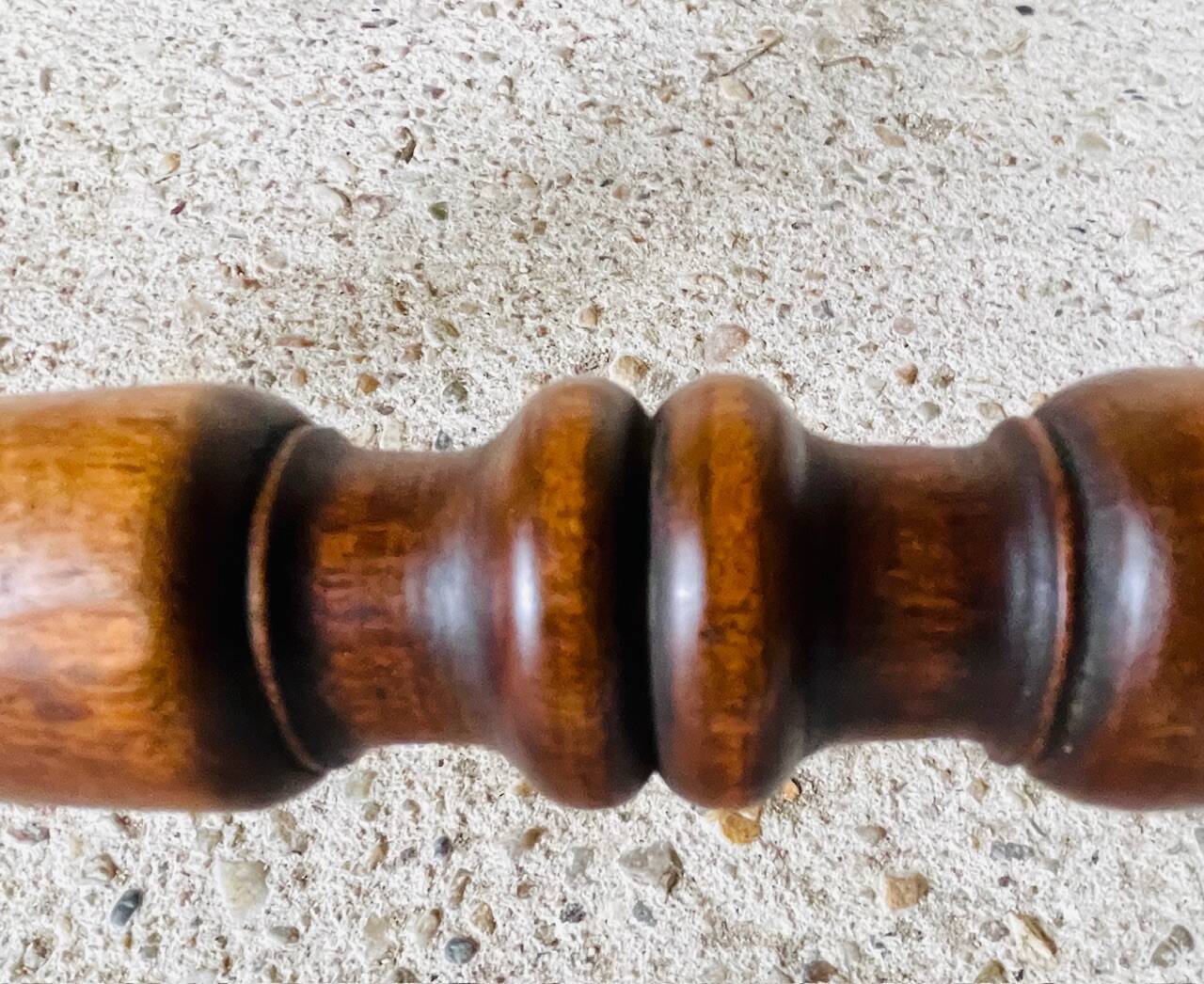 Folding side table in turned wood and marquetry circa 30's/40's