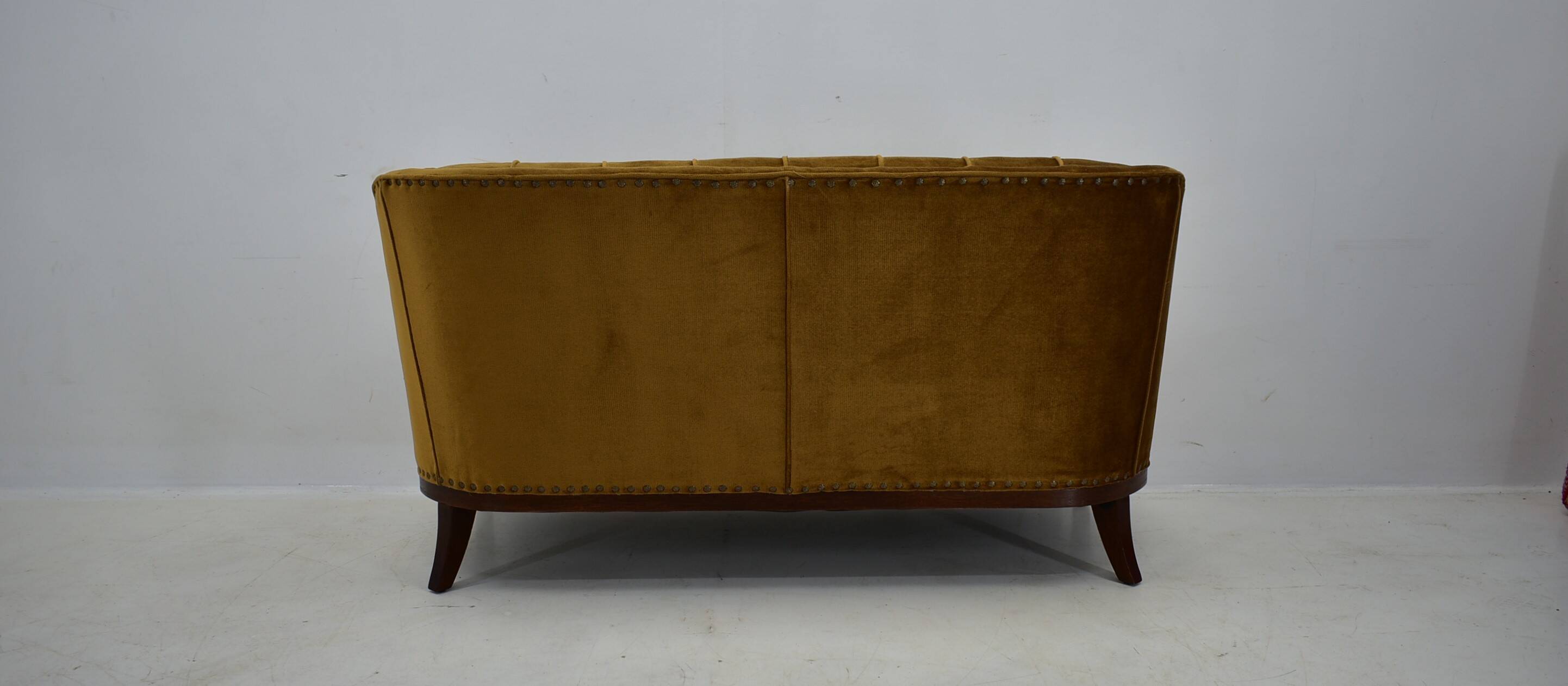 1930s Art Deco sofa, Czechoslovakia