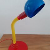 Articulated desk lamp