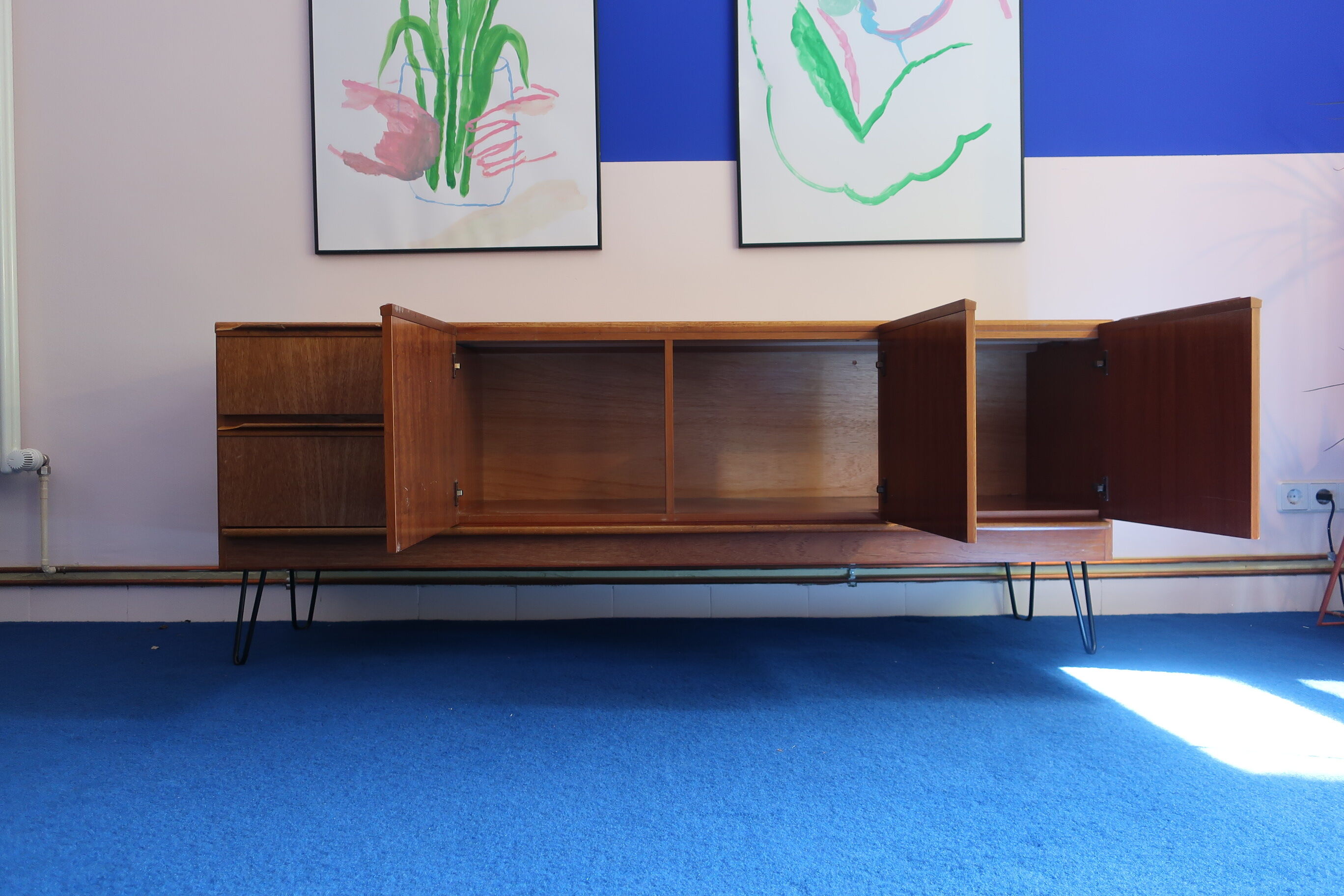 Teak sideboard from the 60s/70s pins