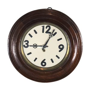 horloge murale en bois