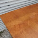 Scandinavian table compass feet