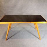 Table basse Jiri Jiroutek par Cesky Nabytok