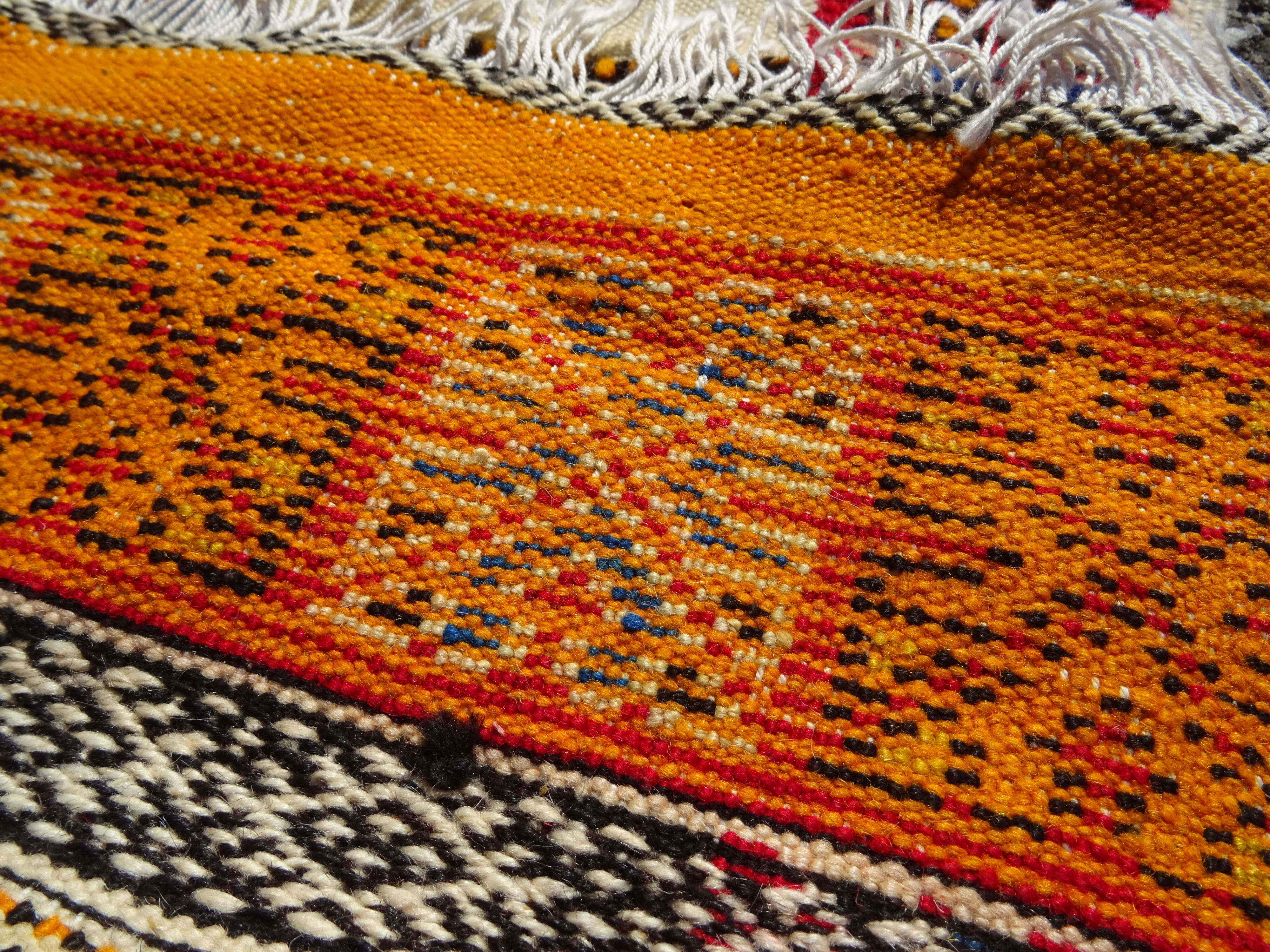 Handmade Berber carpet 250 x 136 cm