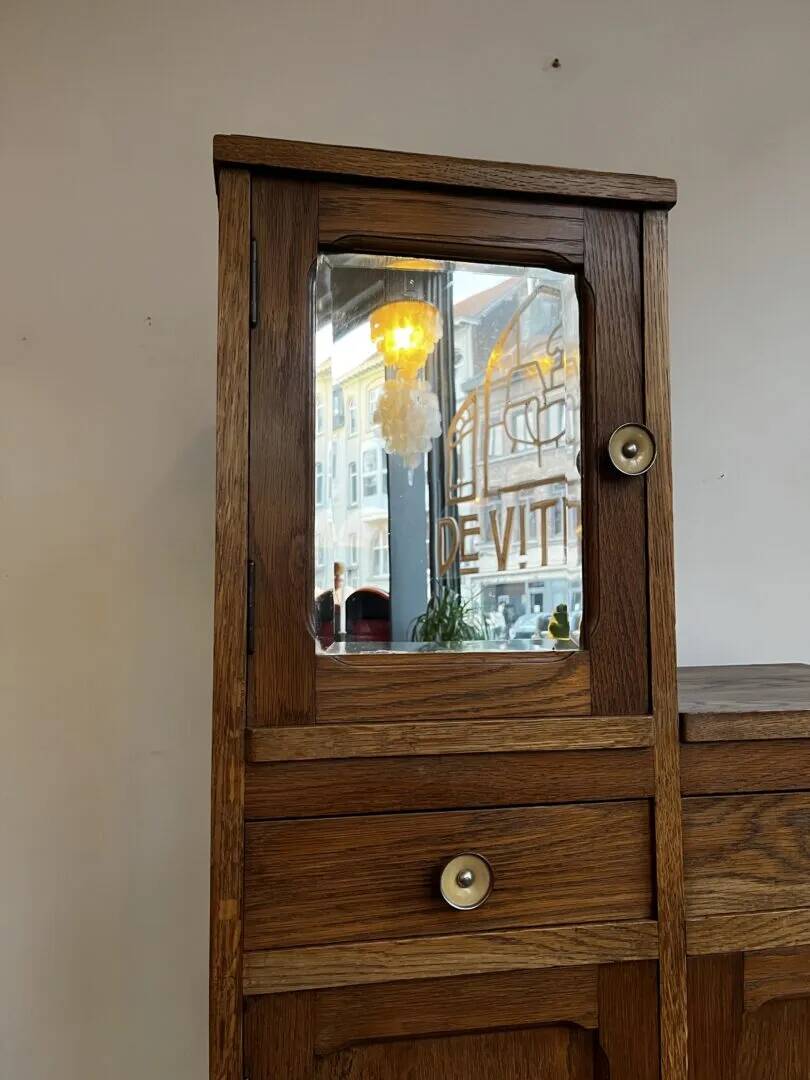 French elegance – Art Deco sideboard