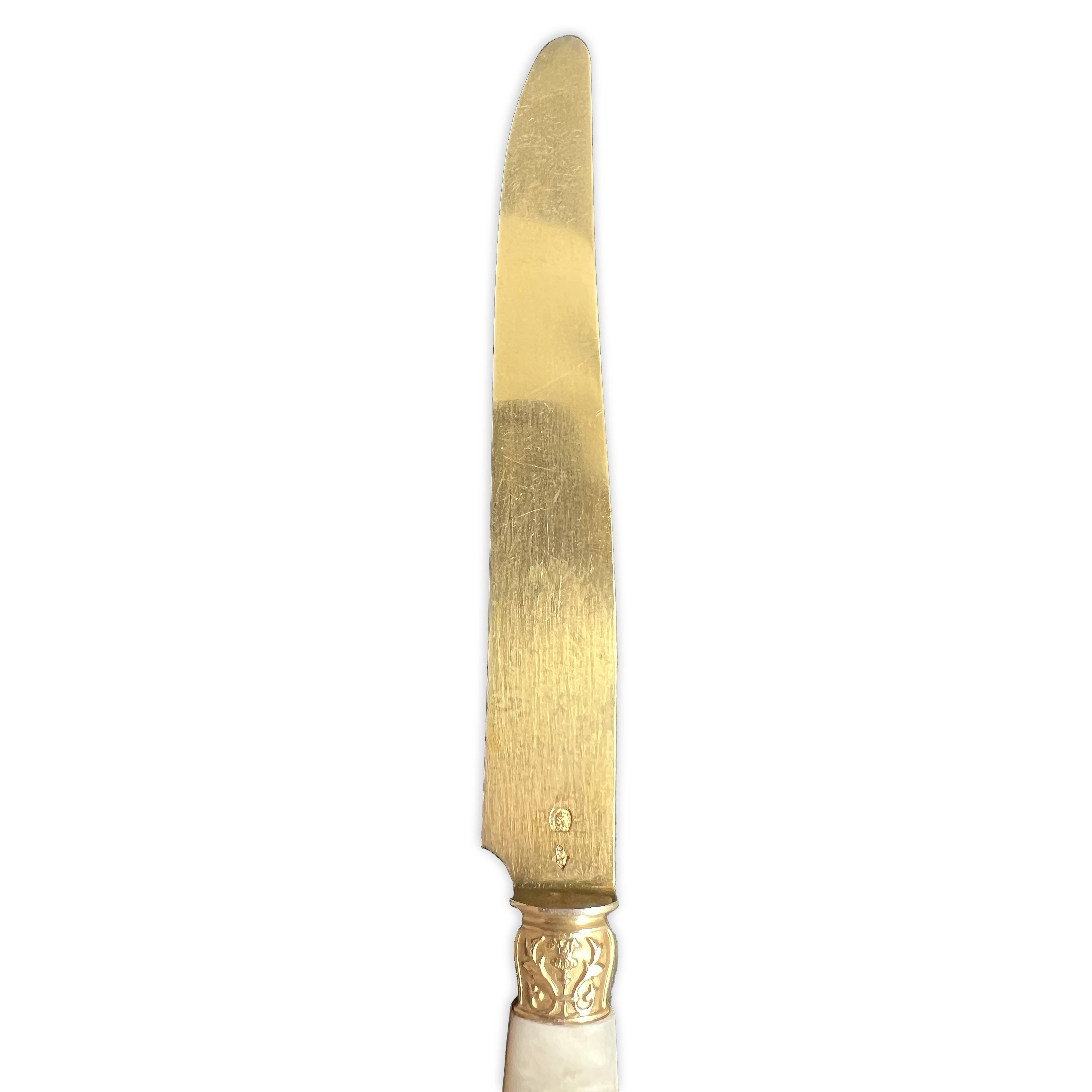 10 fruit knives in silver-plated mother-of-pearl and vermeil