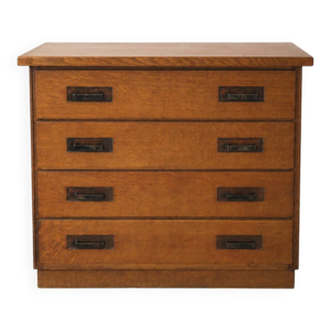 Commode en chêne massif,