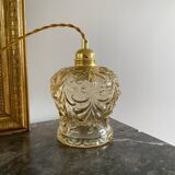 Baladeuse avec globe vintage en verre ambré