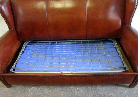 Club to ears convertible sofa