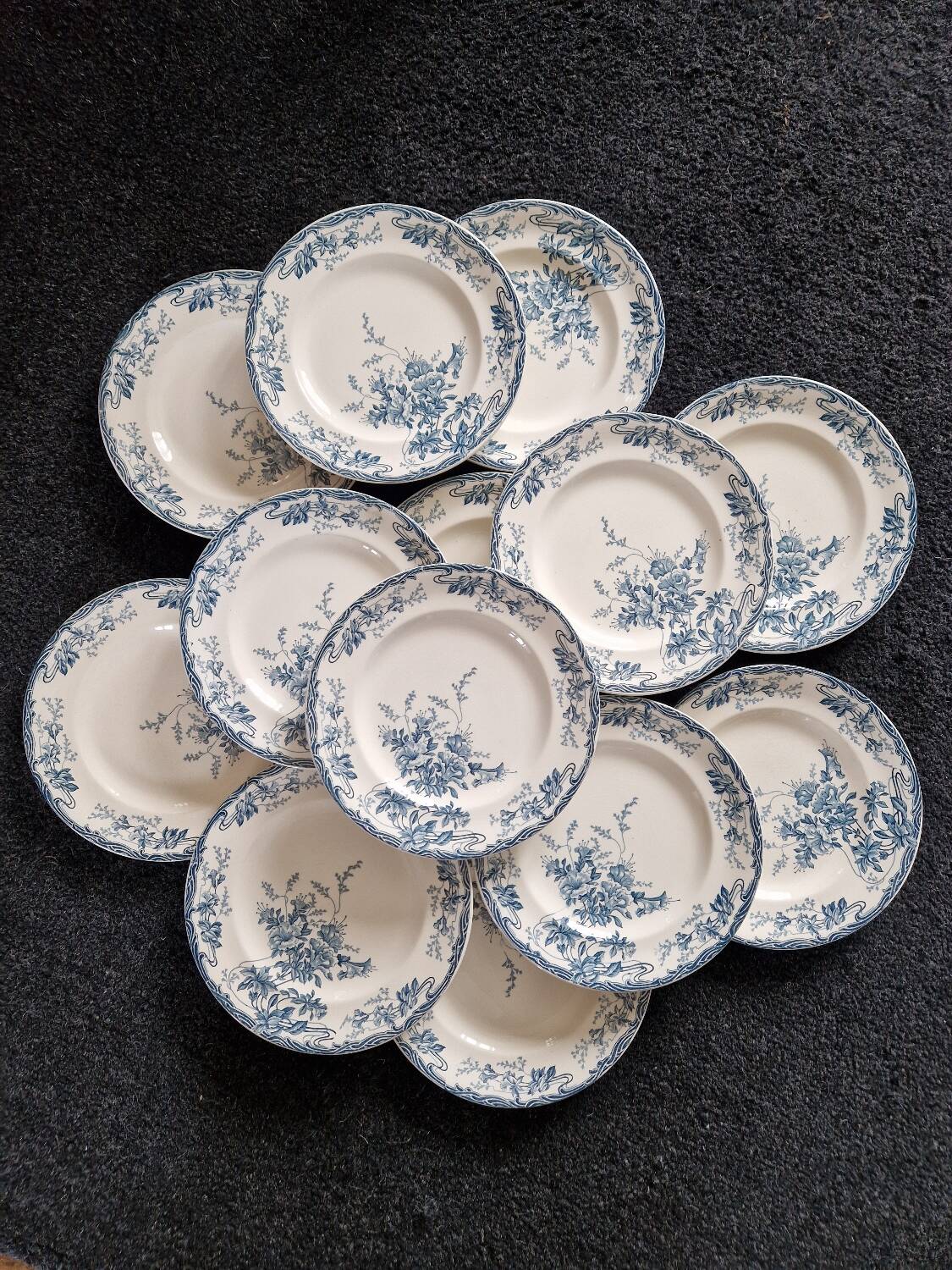 13 Longwy Azaleas dinner plates