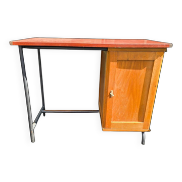 Vintage 1950s desk in red Formica, wood and metal.