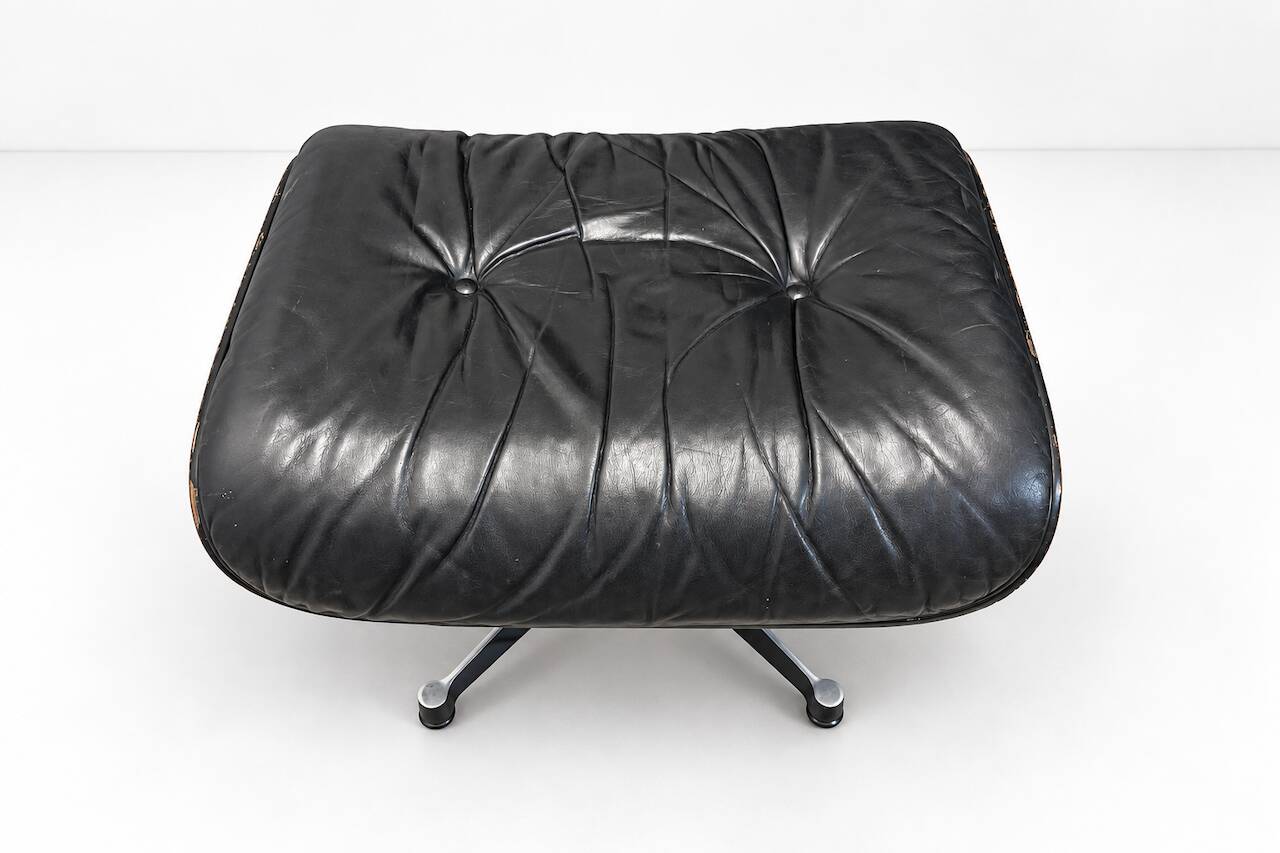 Charles Eames Lounge chair from Vitra