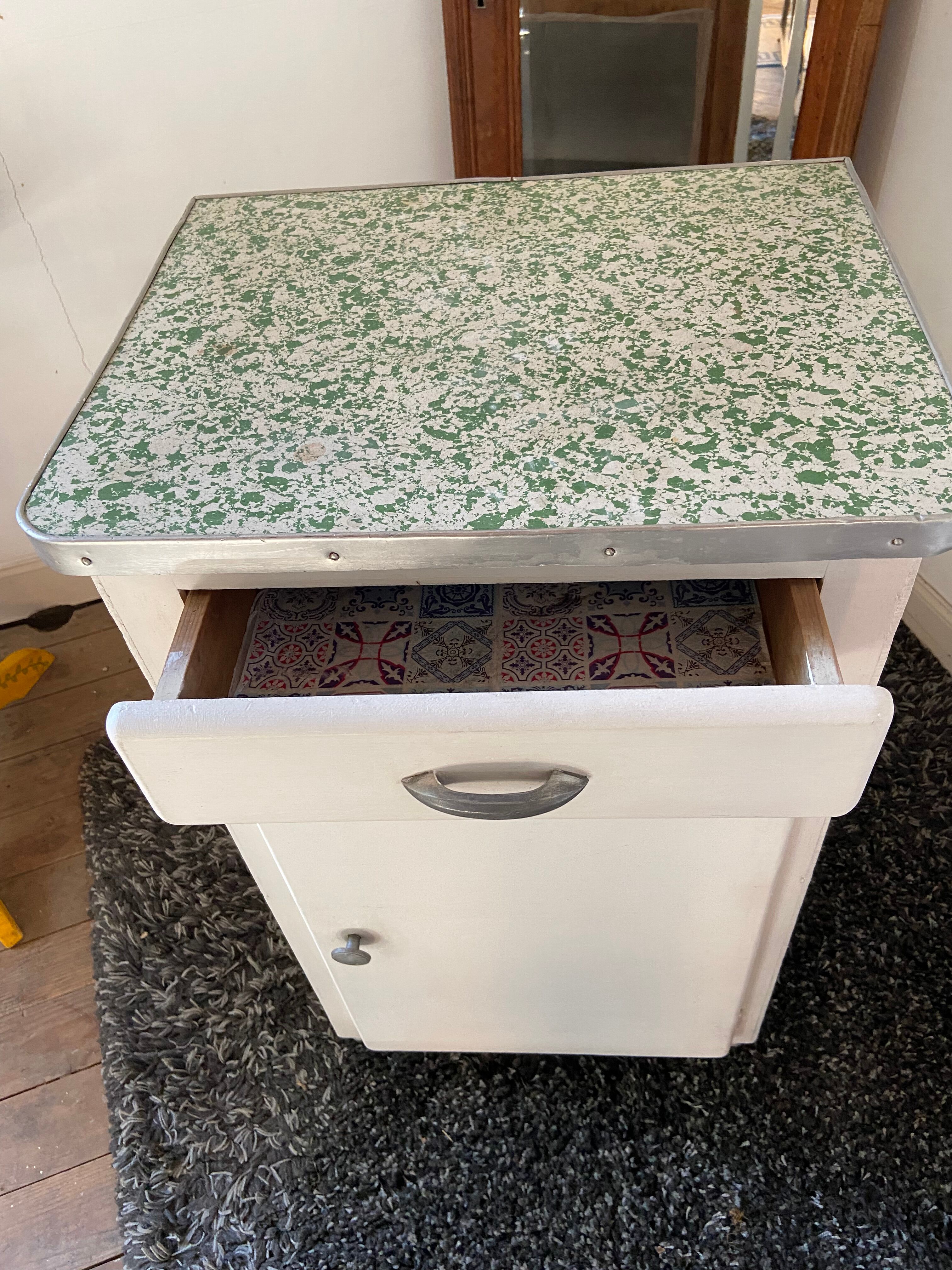 Low kitchen element 50s