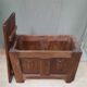Oak chest with towel pleats