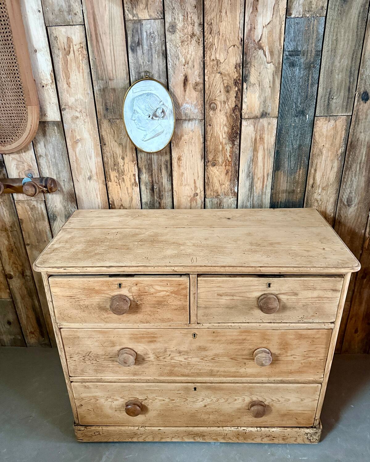 Antique English chest of drawers (renovated)