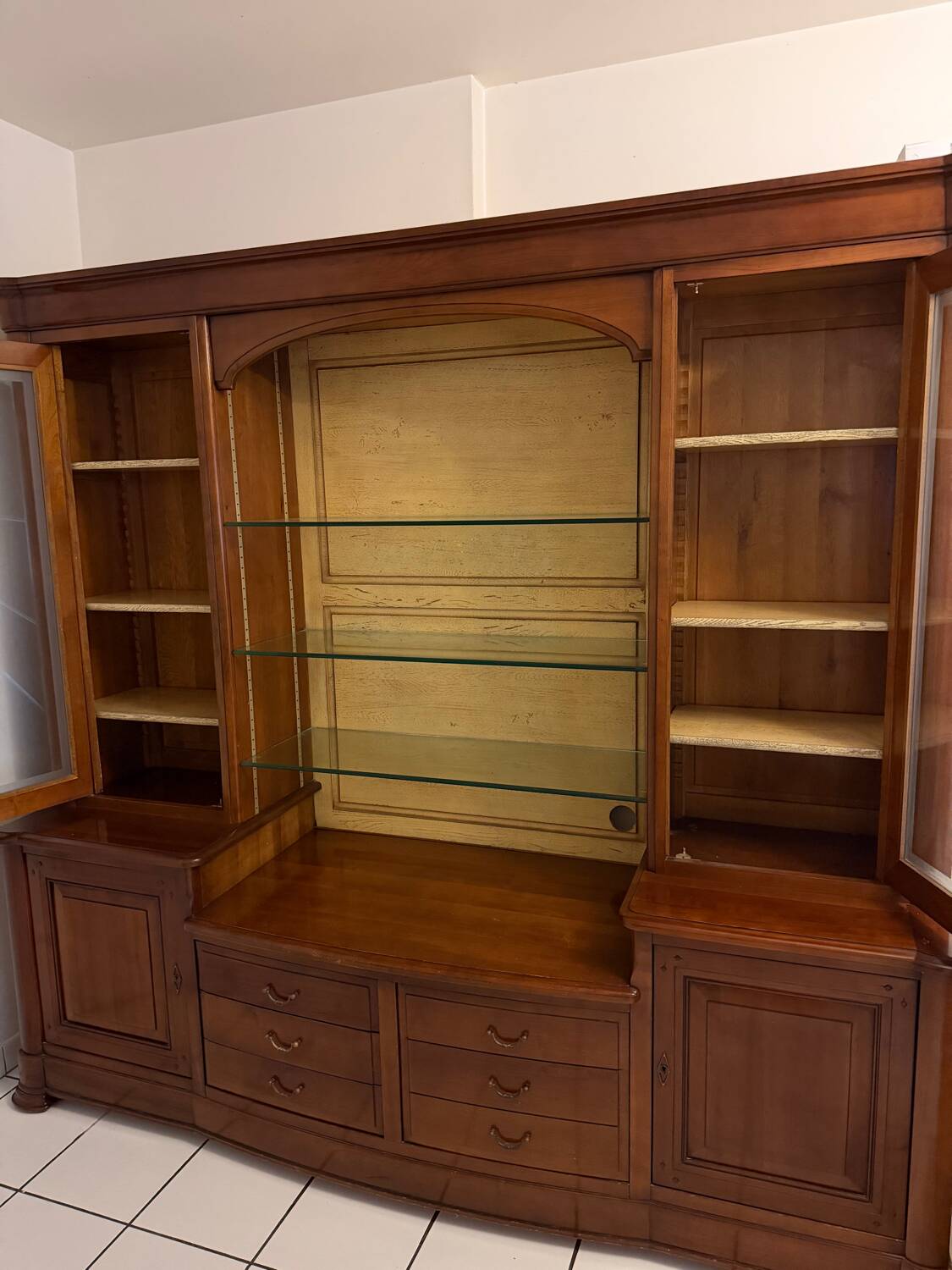 set of 2 solid wood furniture pieces