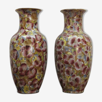 Set of porcelain vases