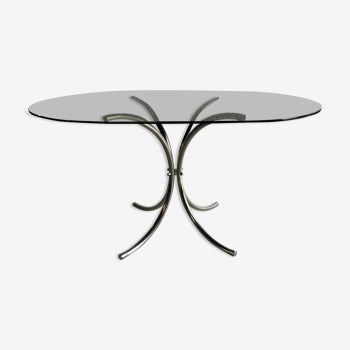 Oval table in smoked glass and chrome steel