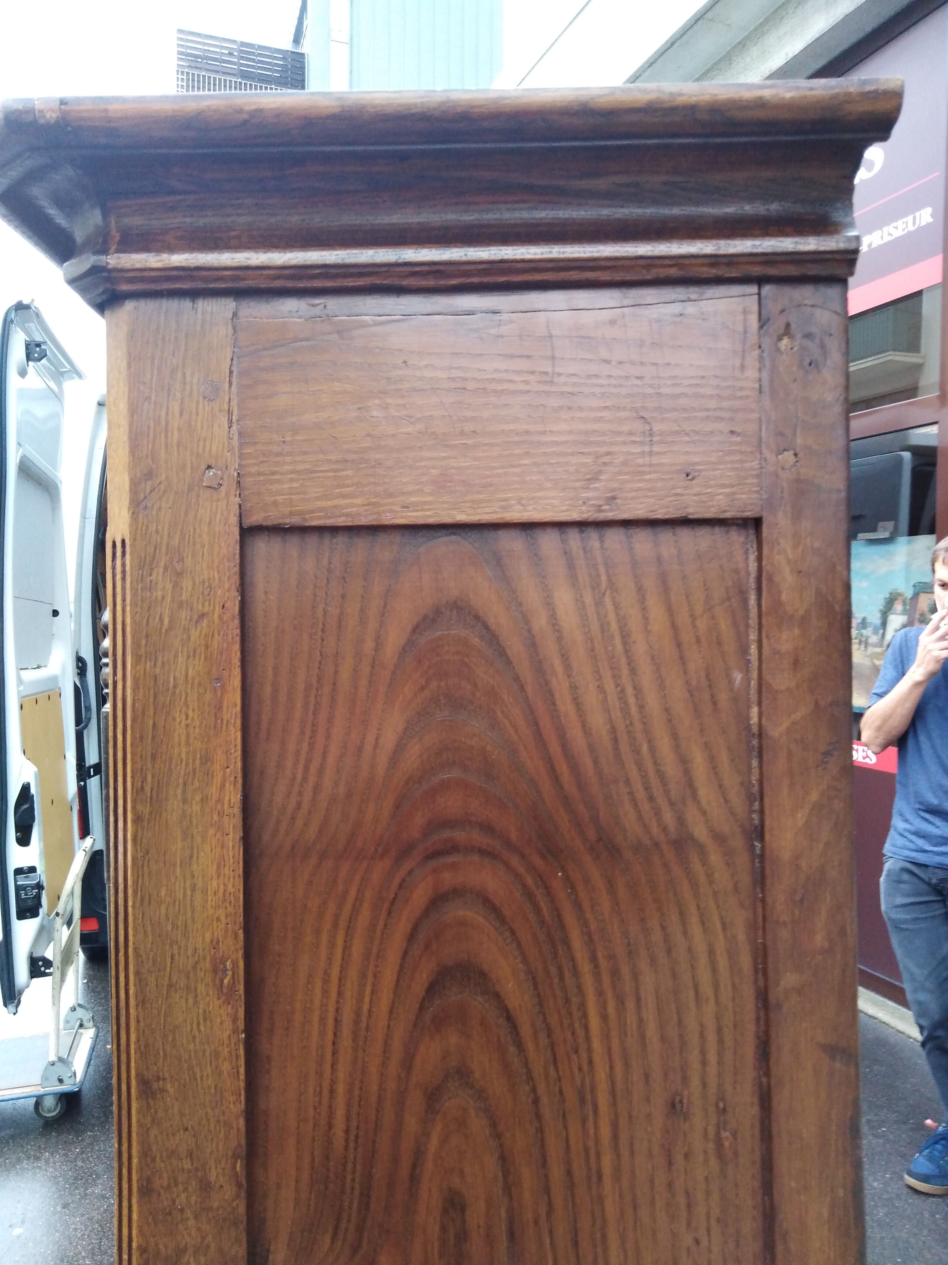 Small country cabinet, two doors two drawers. Old and functional!