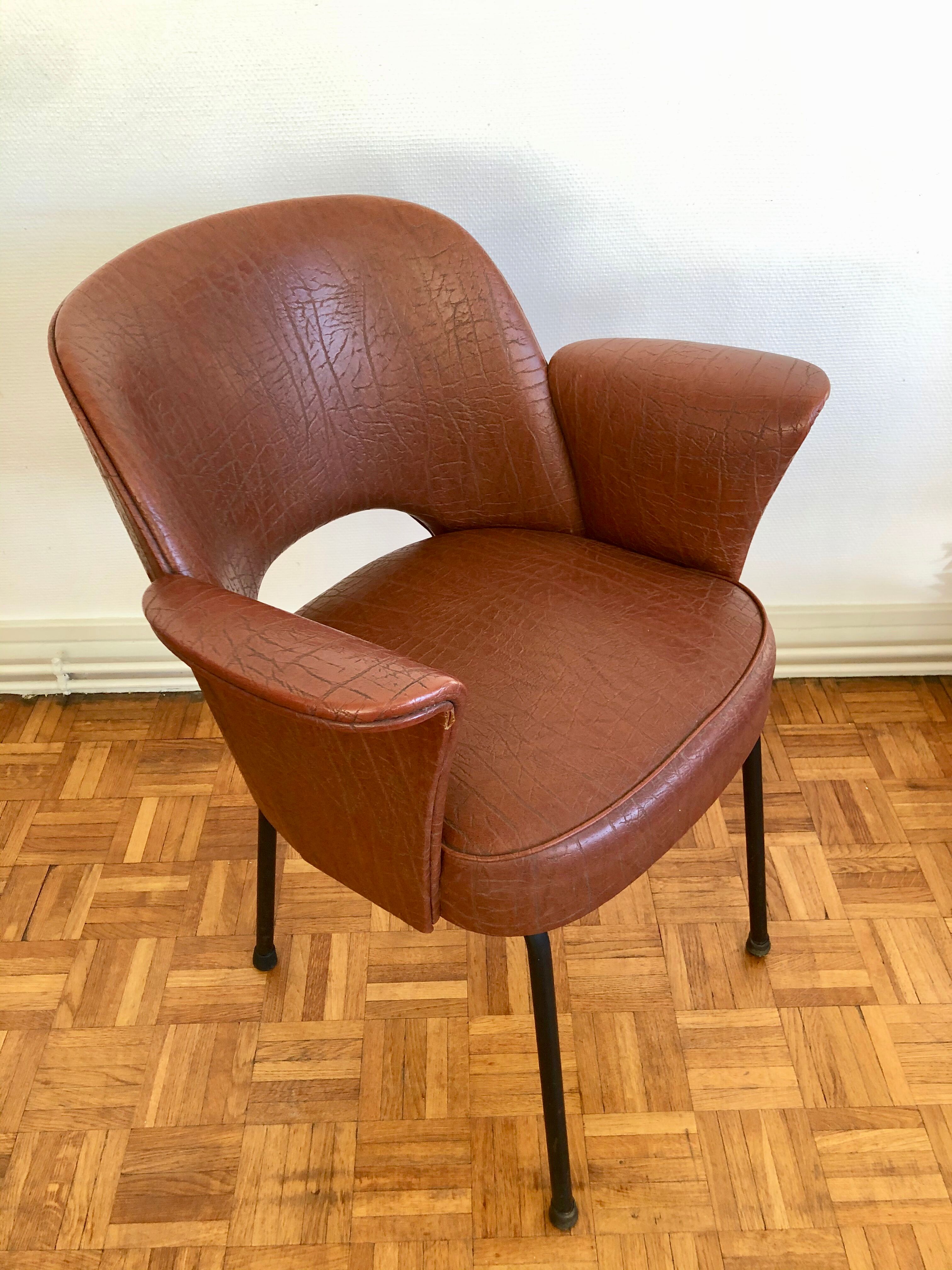 Fauteuil 1960 simili cuir imitation croco