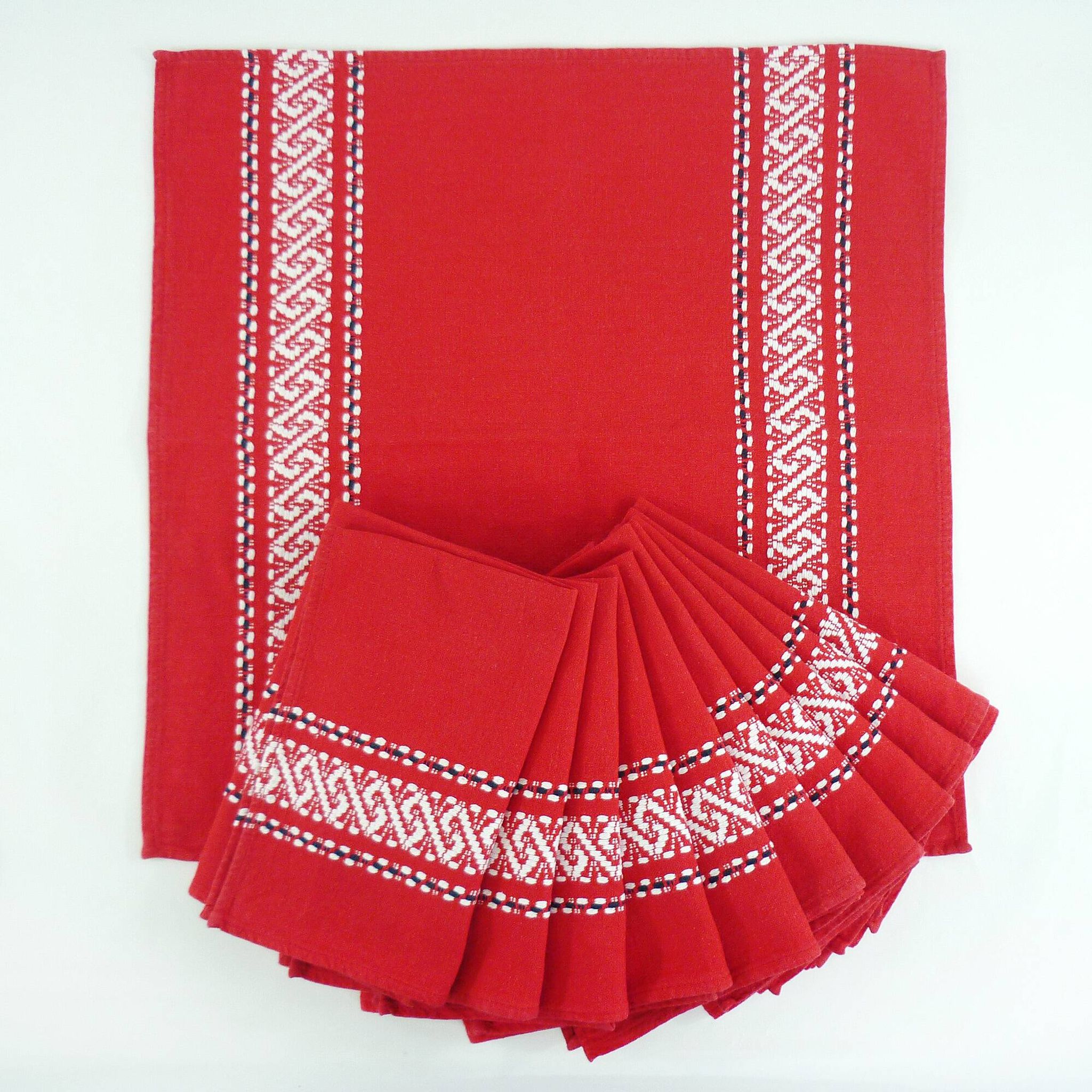 11 serviettes de table en  coton rouge - motifs brodés style basque
