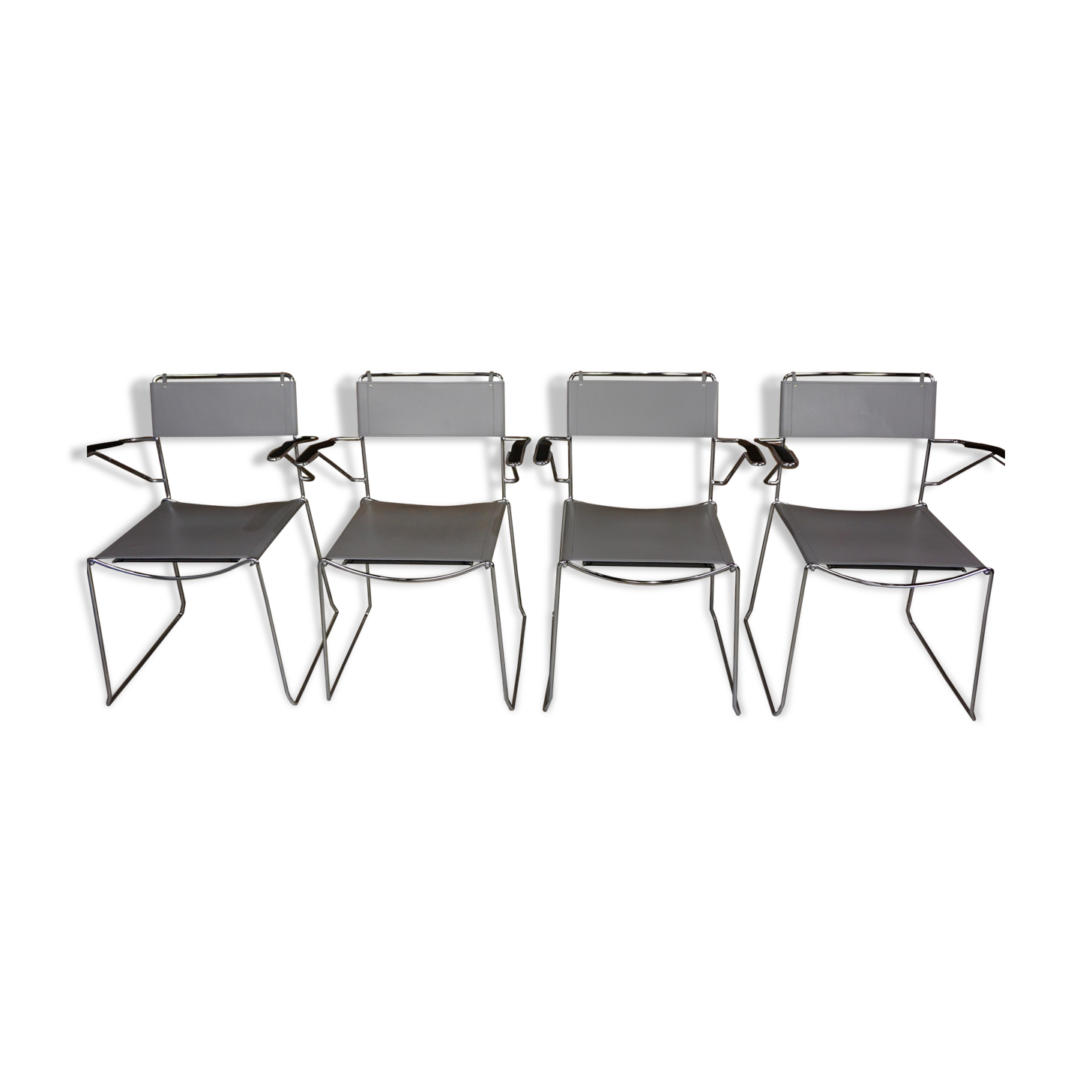 Lot of 4 Italian design chairs in leather and chrome