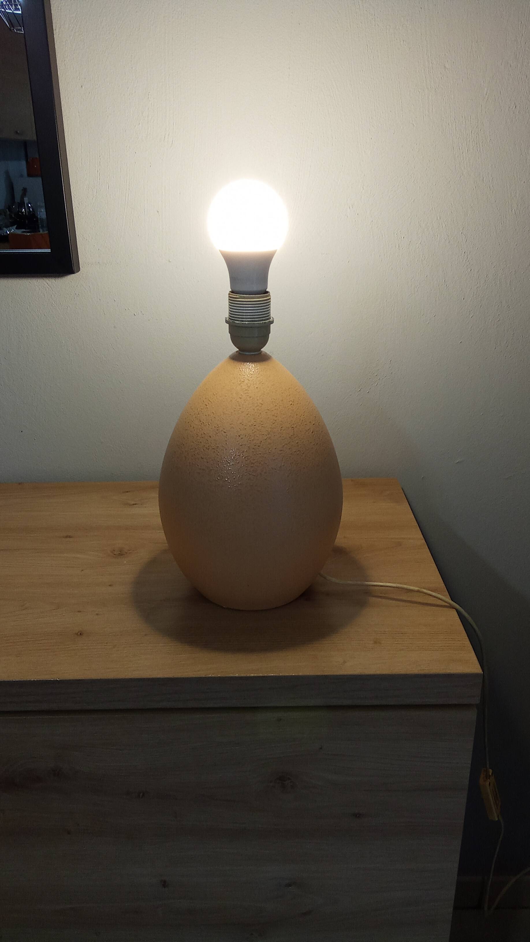 Vintage ostrich egg shaped lamp, Brussels porcelain
