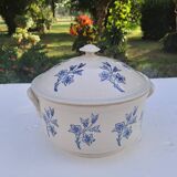 St Uze tureen