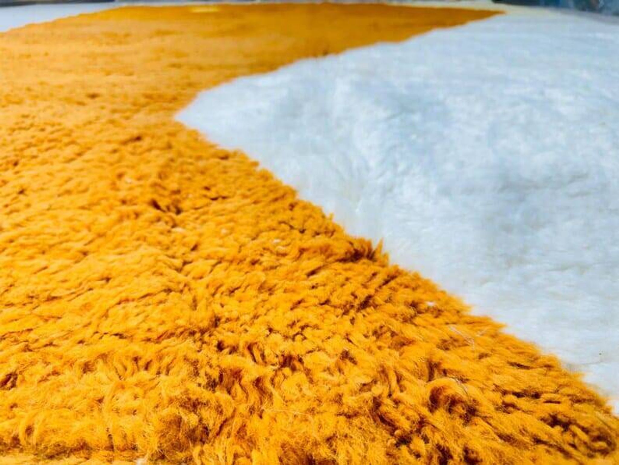 Handmade pure wool Beni Ouraine rug, size 250 x 250 cm