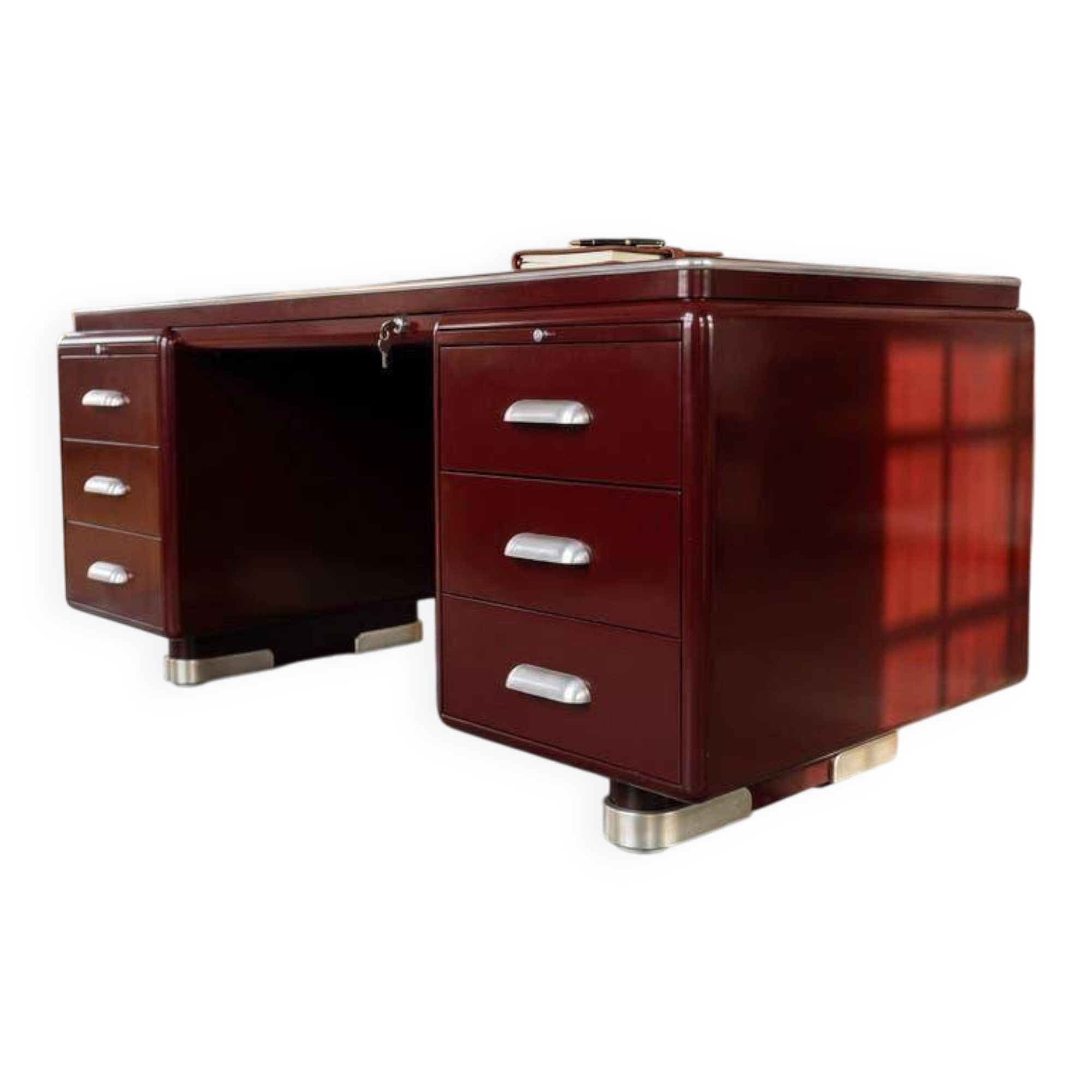 Burgundy vintage metal desk Ahrend / Oda Prominent desk