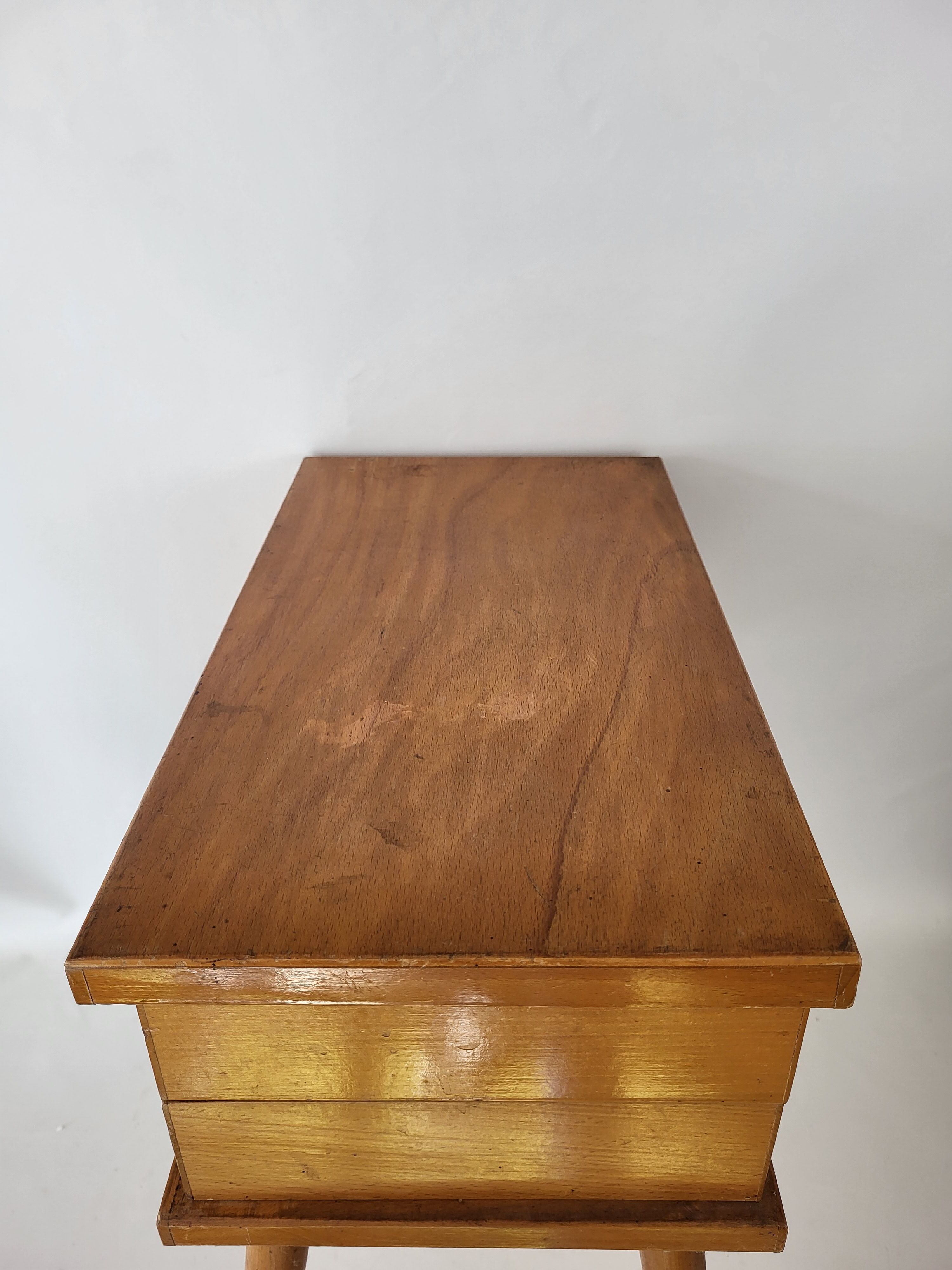 Worker with drawers feet spindle 60s Wood