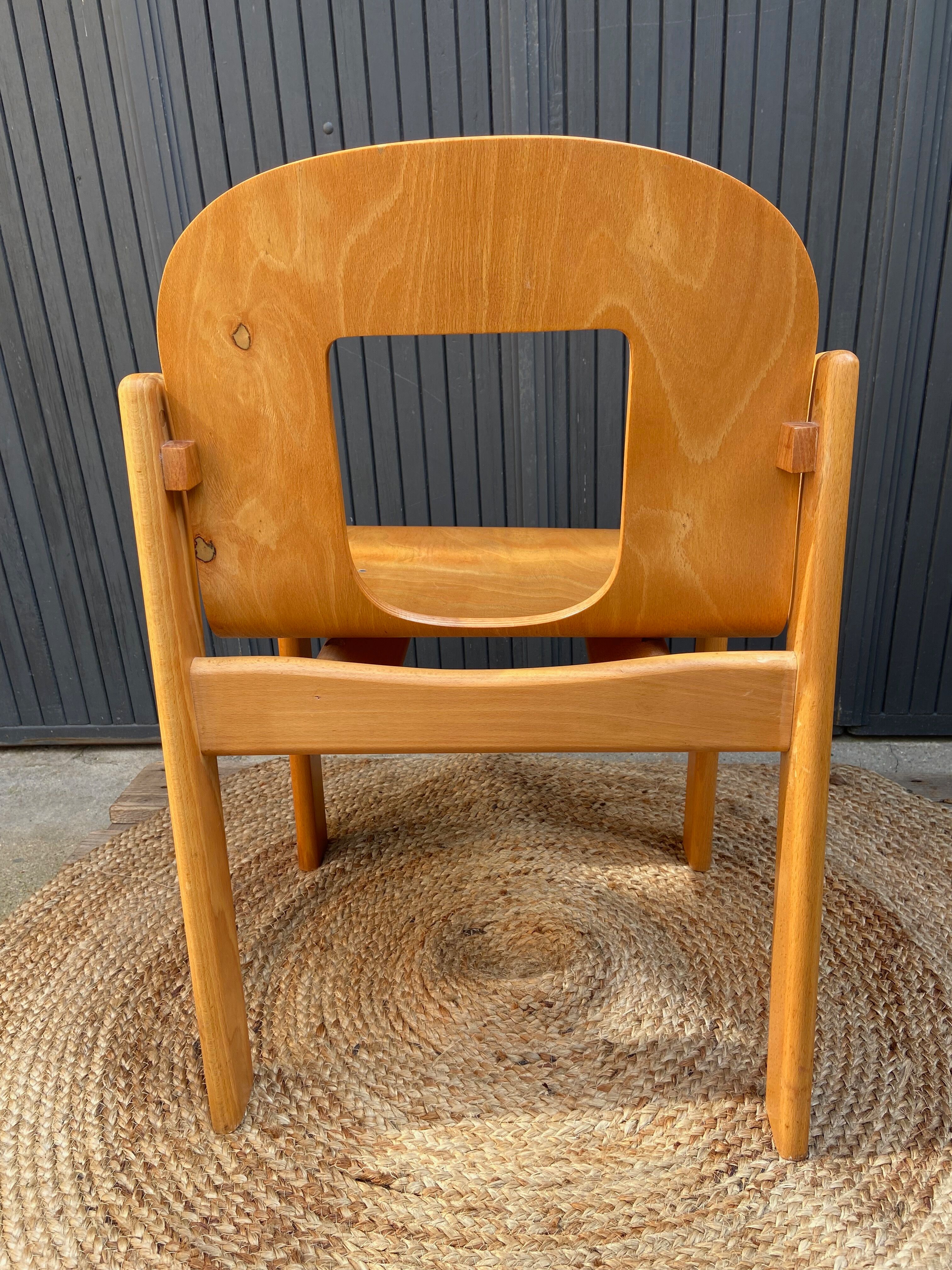 Chaise en hêtre contreplaqué moulé années 70