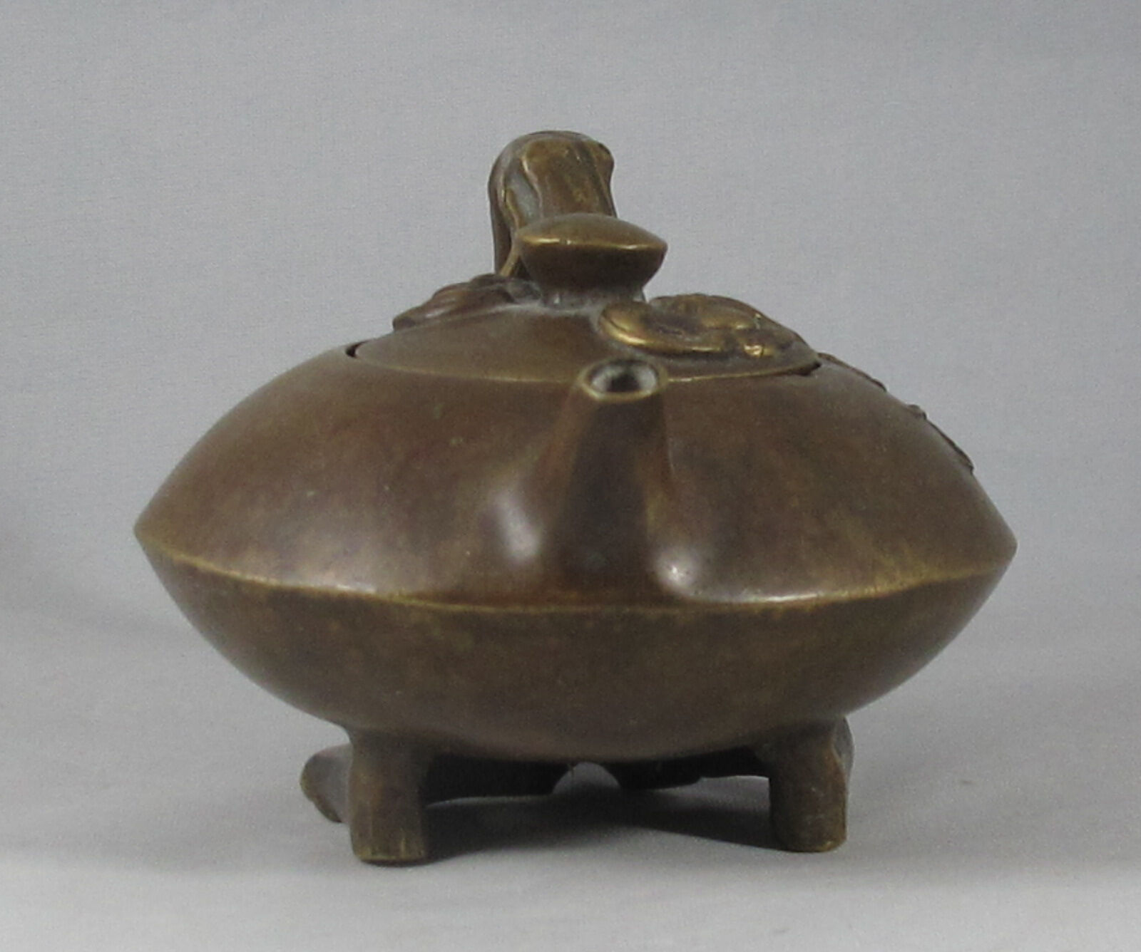 Old chinese bronze teapot