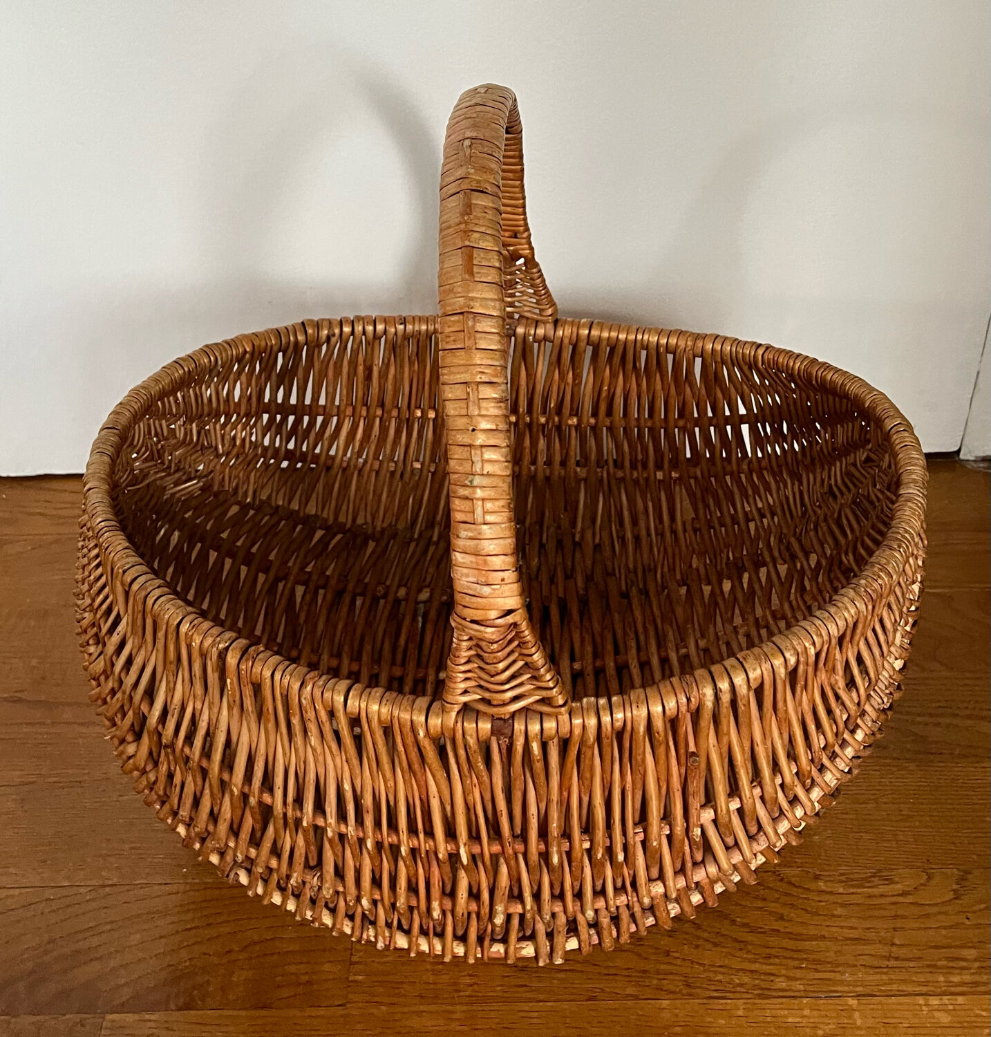 Wicker basket