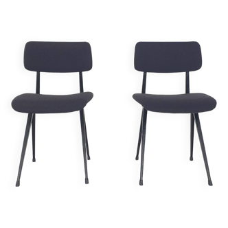 Set of two Friso Kramer for Ahrend de Cirkel "Result" chairs , The Netherla