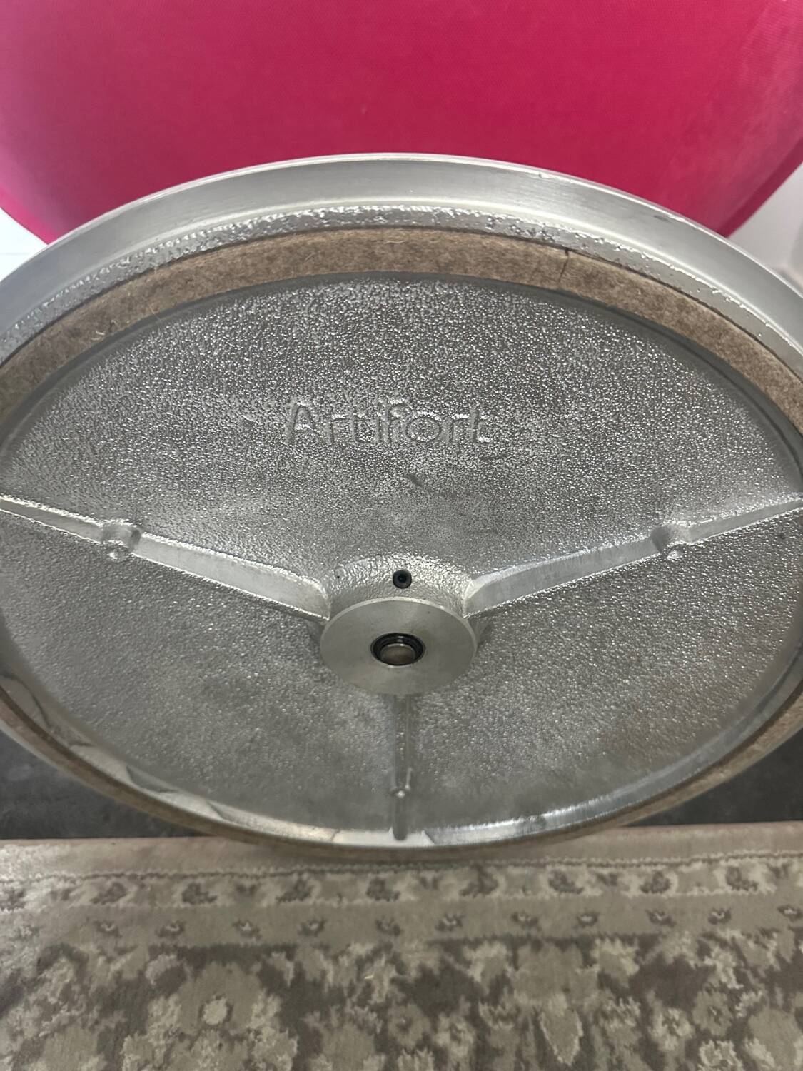 Pierre Paulin Globe armchair for Artifort new fabrics