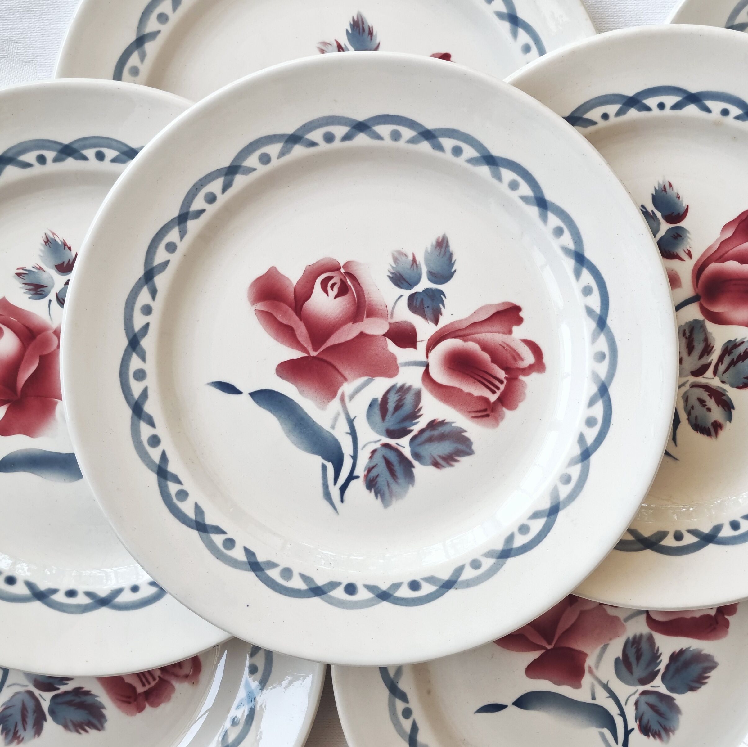 Set of 7 dessert plates Cannes de Digoin