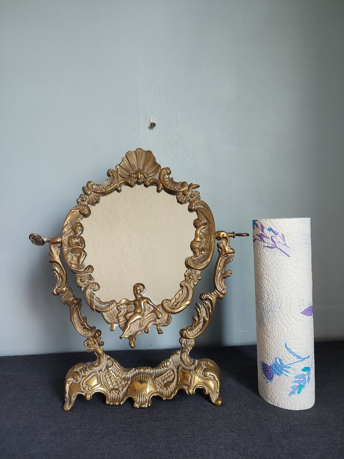 Ancient mirror psyche in bronze