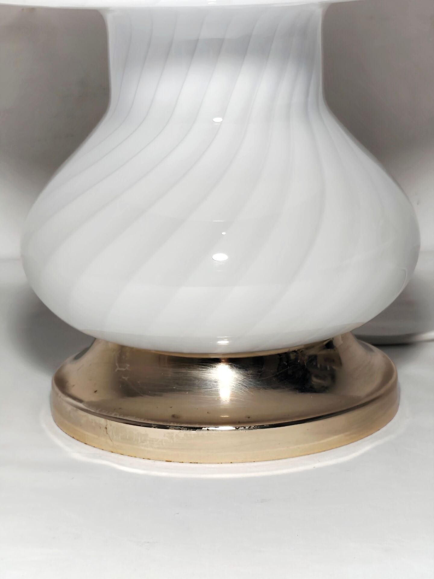 Murano glass table lamp. Italy, 1980s.