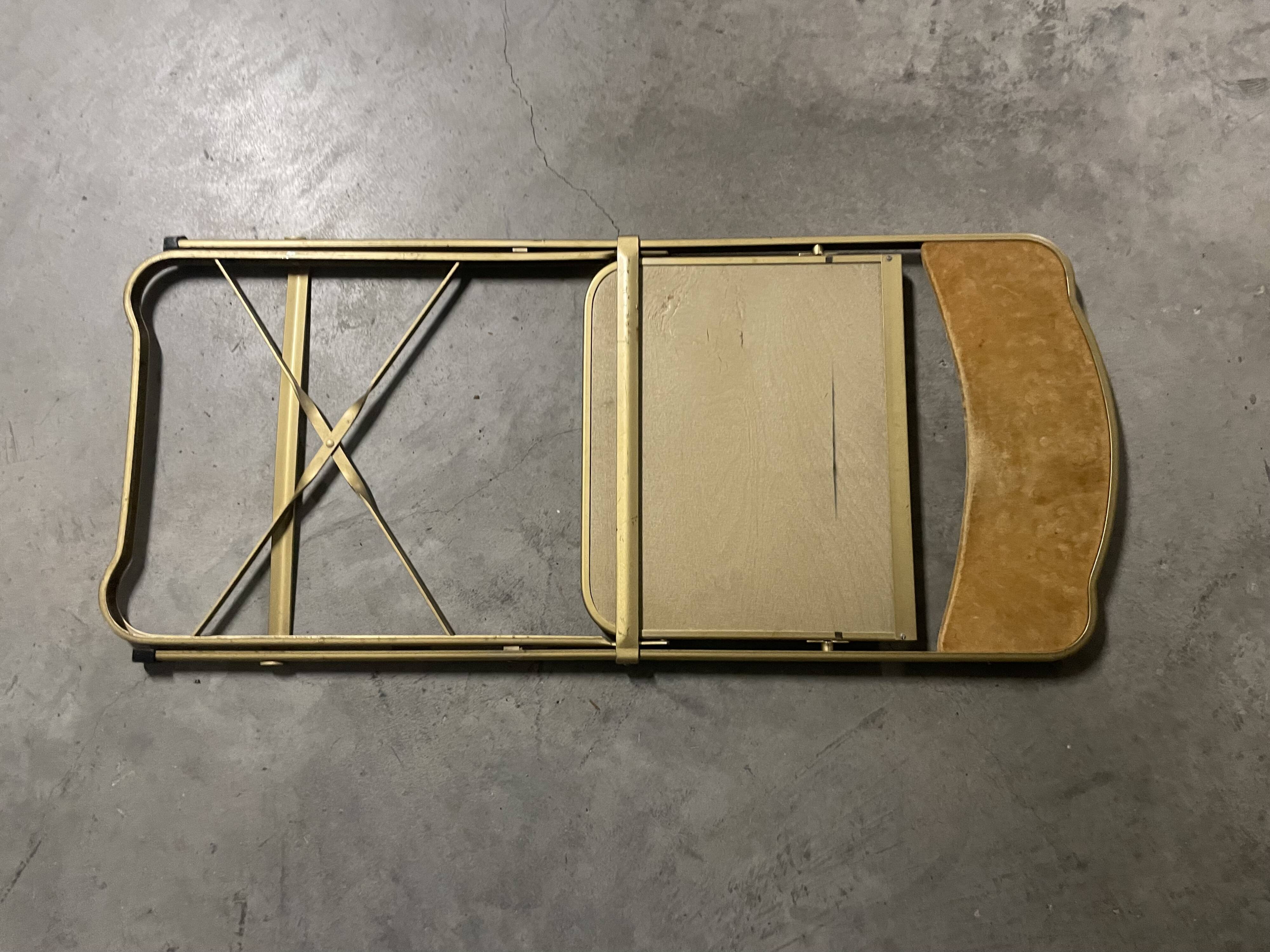 1970s folding chairs