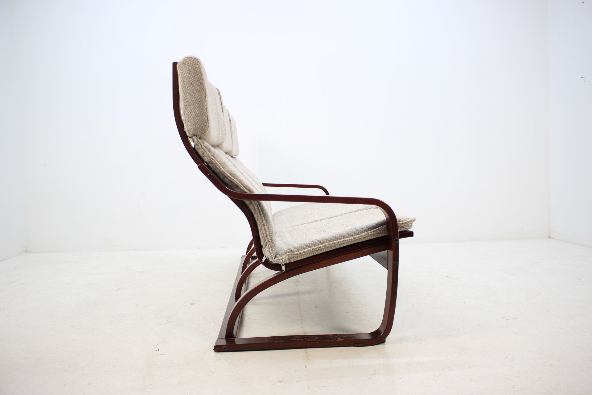 1980s Bentwood Three Seater Sofa, Ton Czechoslovakia