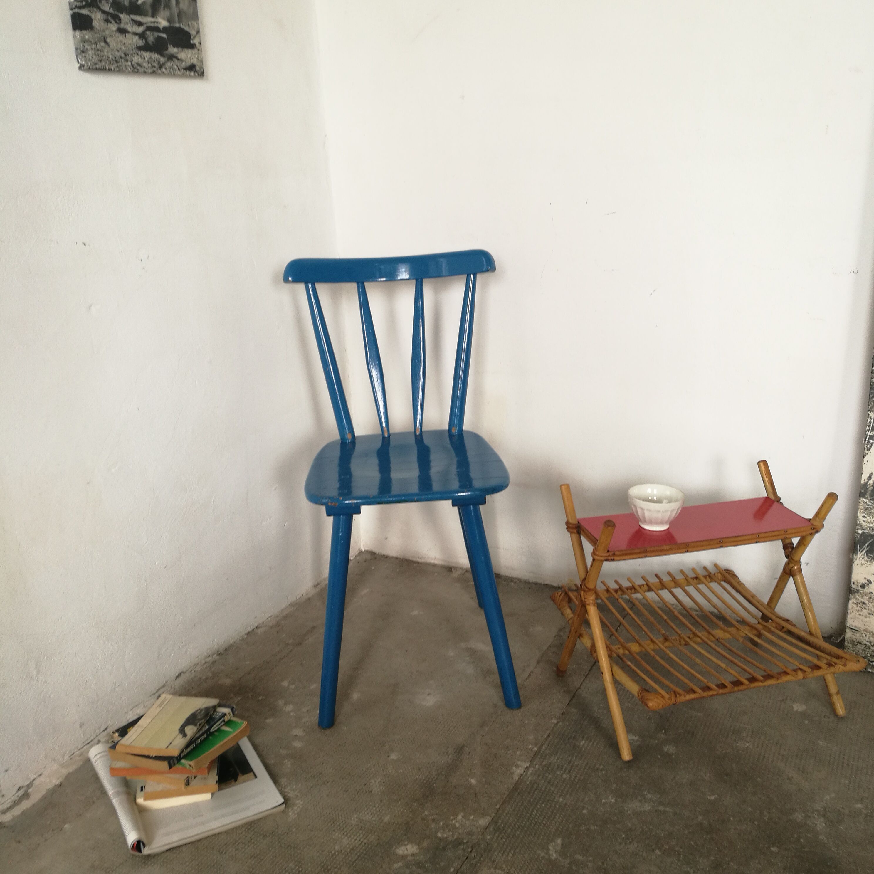 Rattan magazine holder