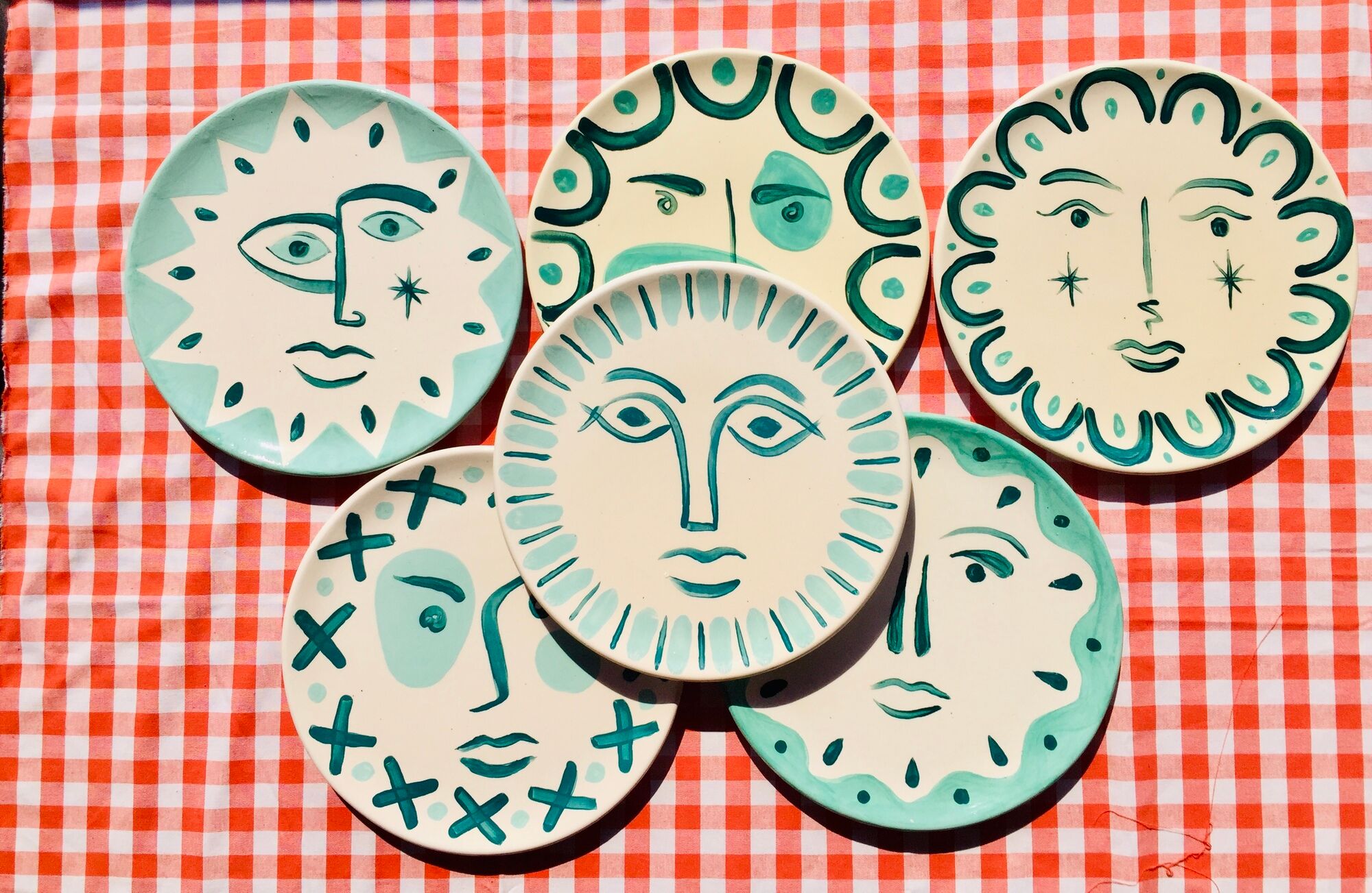 Set of 6 matching plates to hand-painted enamelled ceramic dinner