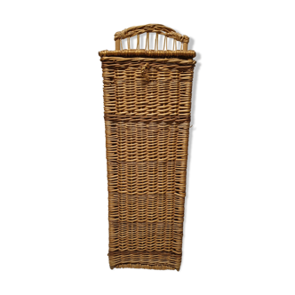 Wicker bread basket